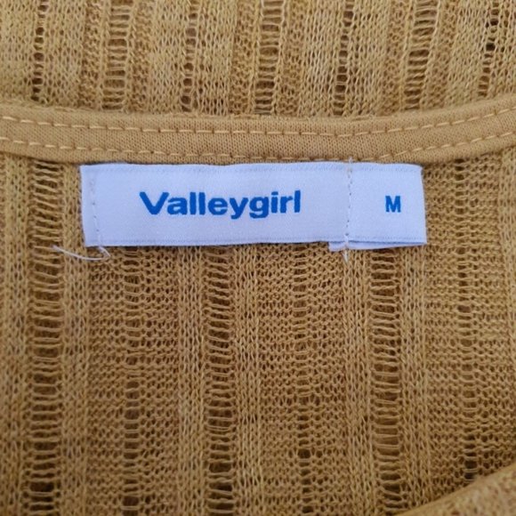 Valleygirl Light Knit Top - Picture 11 of 11